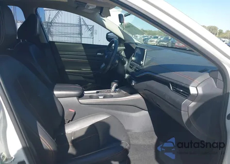 2019 Nissan Altima 2.5 Sr z USA, uszkodzony, nr VIN 1N4BL4CV5KN316925